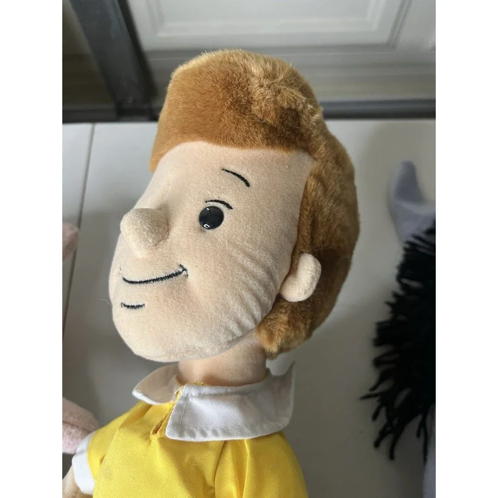 Vintage Disney Winnie the Pooh Christopher Robin, Piglet, Eeyore